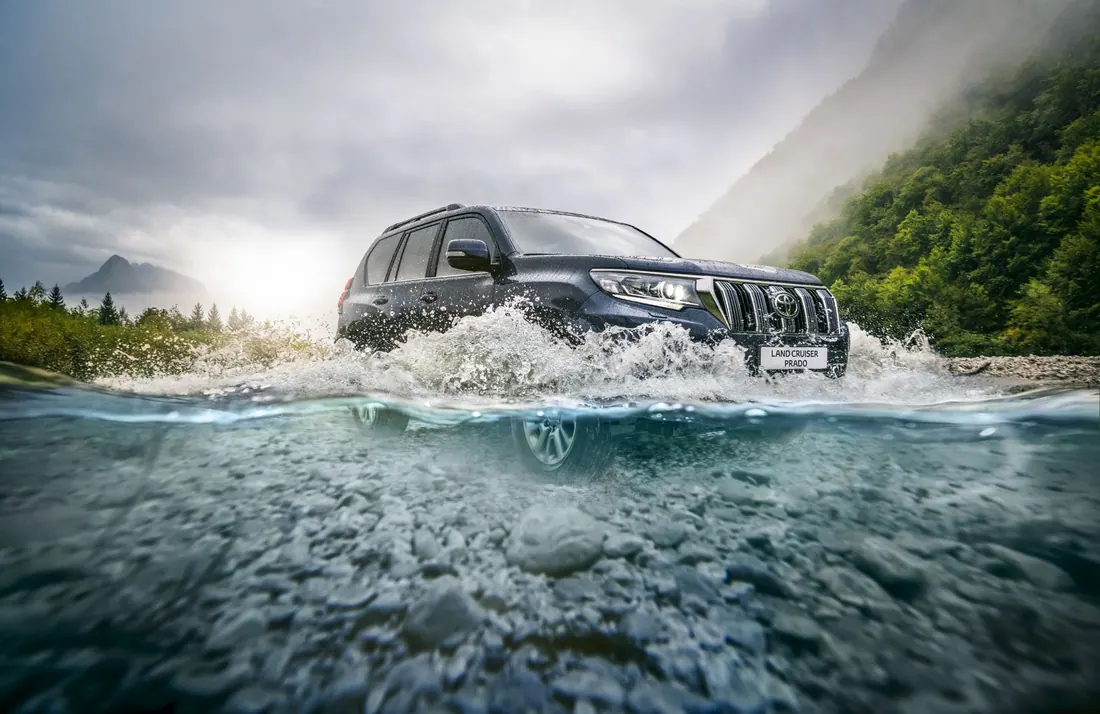 Toyota Land Cruiser 150 17 — photograph 1 by bernd kammerer