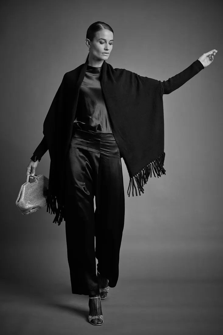 justblack HW24 — photograph 3 by bernd kammerer